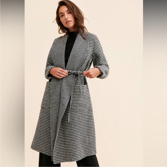 Bernardo Jackets & Blazers - NWT Bernardo Double Face Longline Houndstooth Coat, Tie-Waist, Size Medium